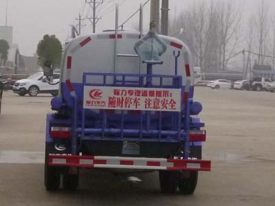 国五东风多利卡D6绿化喷洒车