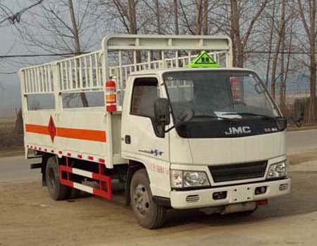 程力威牌CLW5061TQPJ5型气瓶运输车