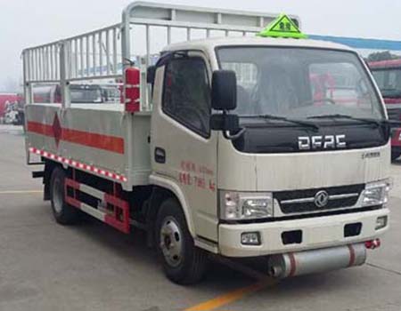 程力威牌CLW5074TQP5型气瓶运输车