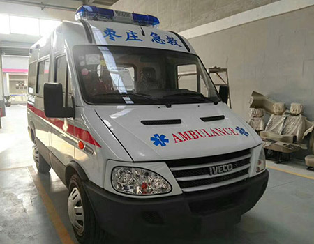 依维柯长轴型救护车