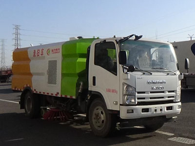 程力威牌CLW5100TXSQ5型洗扫车