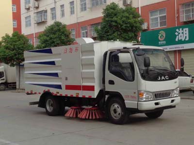 程力威牌CLW5070TSLH5型扫路车